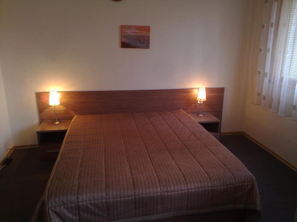 Stella Del Mare Guest House Китен Номер фото