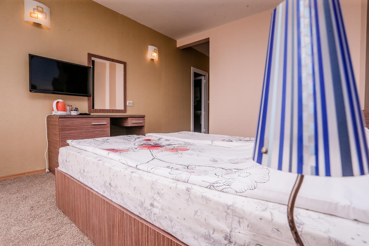 Stella Del Mare Guest House Китен Екстер'єр фото